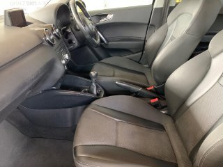 /photos/12272/f1a0a578-5fca-48c6-9141-7f16905e3bde_i320x240.jpg